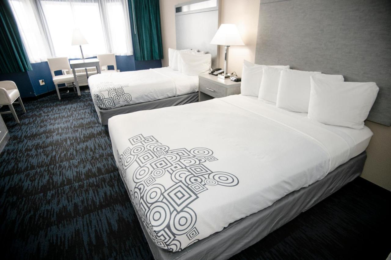 Anchor Beach Inn Кресънт Сити Екстериор снимка